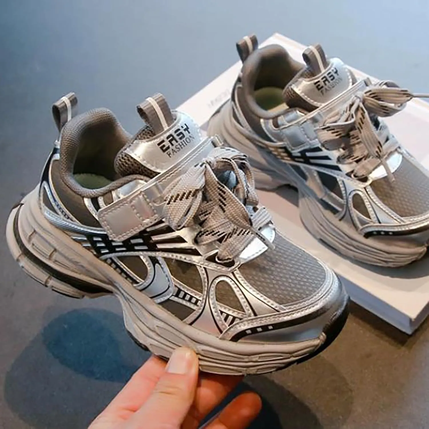 Boys Girls Kids Sneakers Tennis Running Shoes Unisex Lace-up Lightweight Breathable Walking Shoes for Kids Girls