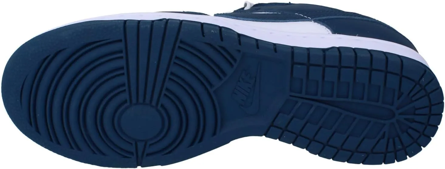 Nike Women's Basketball Shoe